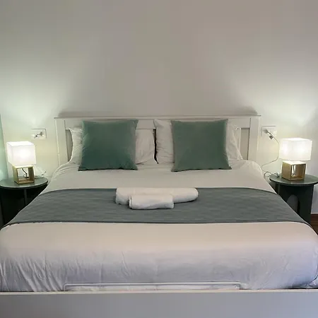 Apartment Like Mono 1 *