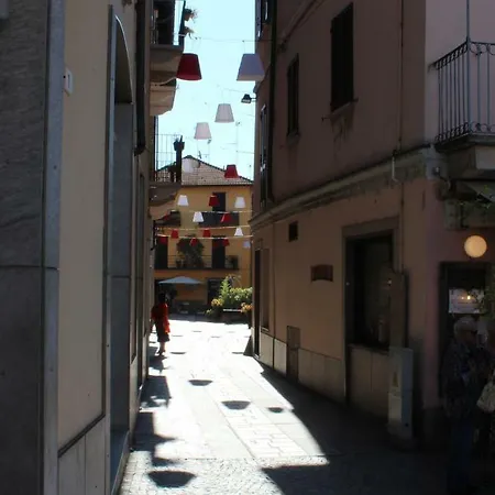 Like Mono 1 Apartment Sesto Calende