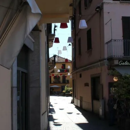 Monolocale Nel Centro Storico Di *